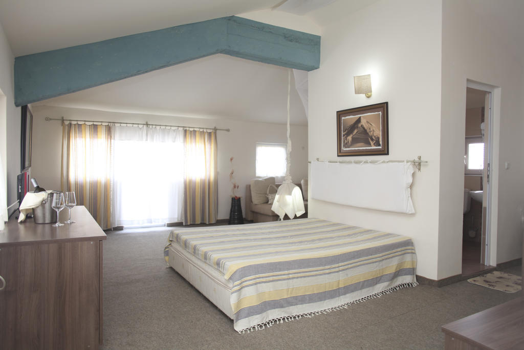 Hotel Laguna Lozenets Kamer foto
