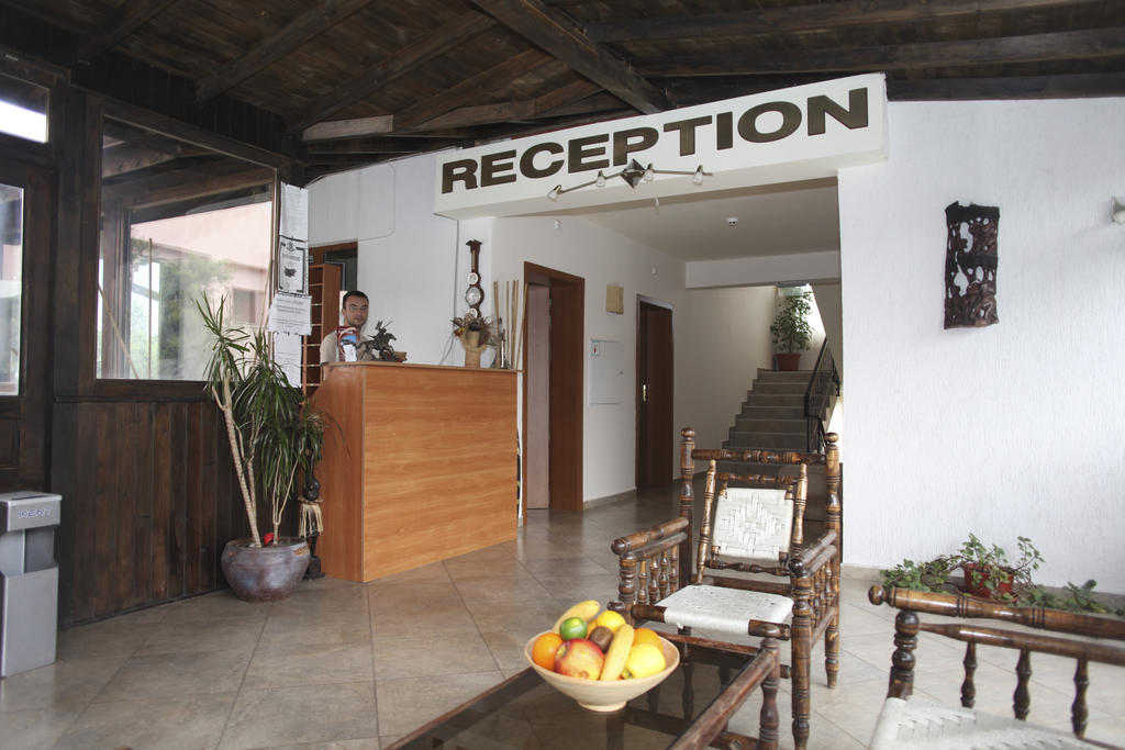 Hotel Laguna Lozenets Buitenkant foto